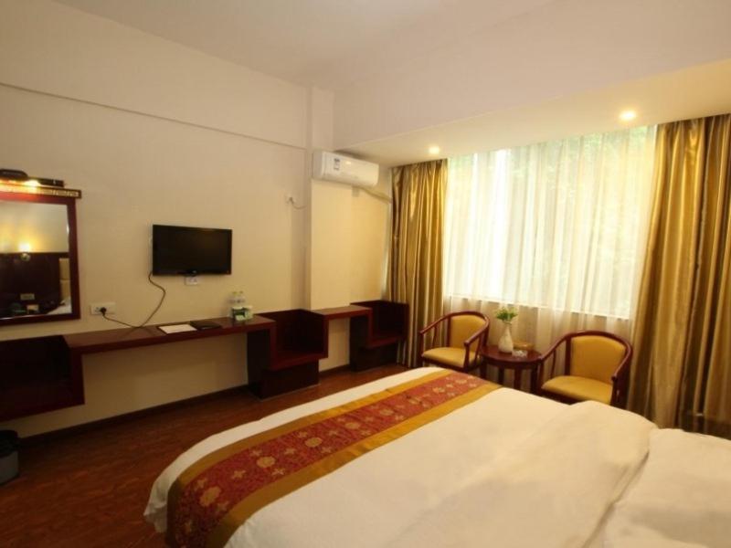 Greentree Inn Guangxi Guilin Lingui Jinshan Square Jinshui Road Express Hotel Bagian luar foto